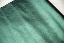 Retail - Crumpled Shimmer Vinyl - Emerald #722
